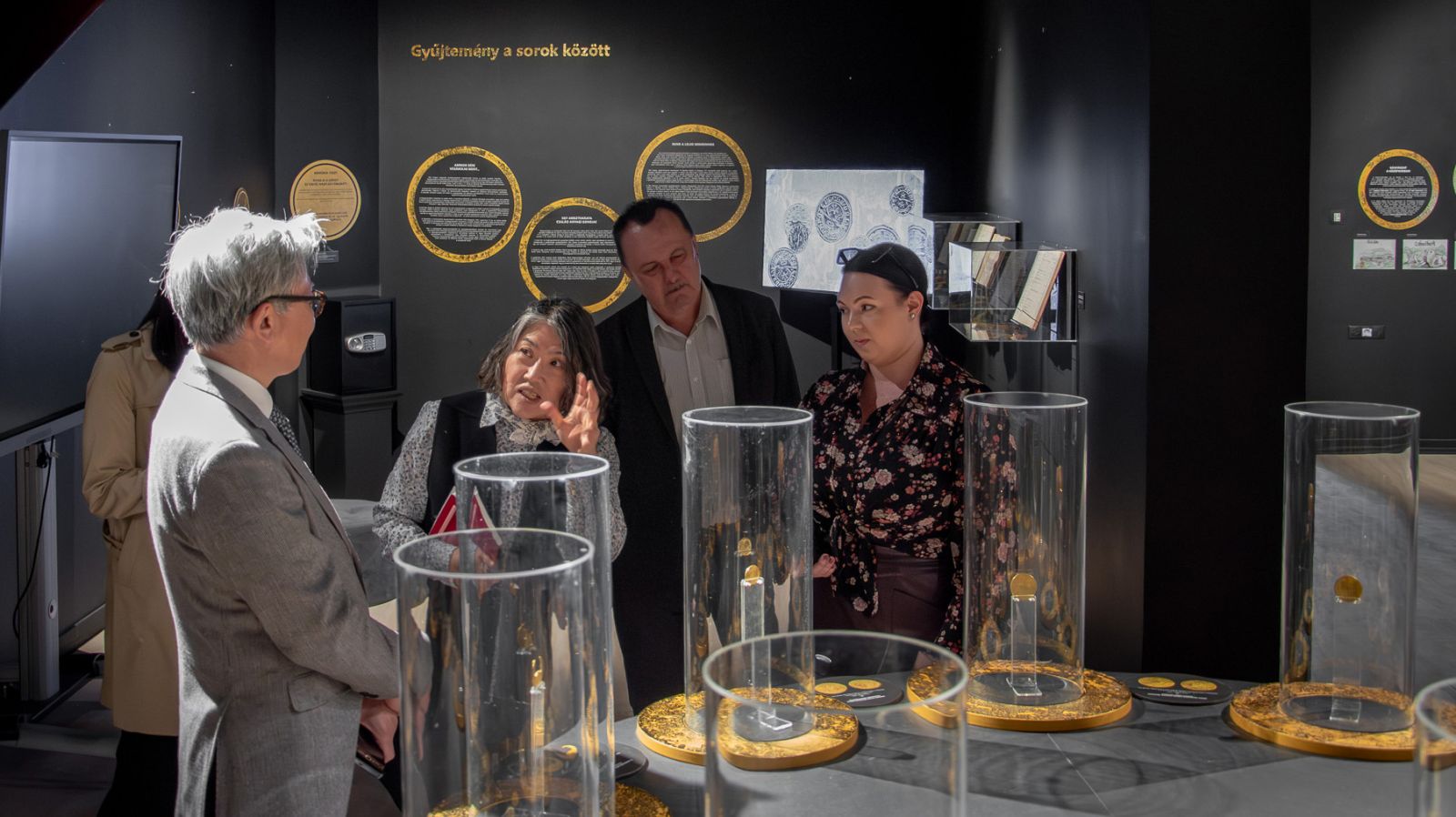 Koreai vendégek a Déri Múzeumban