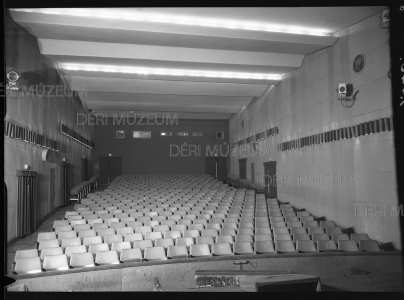A Hungária mozi nézőtere 1963 Faragó István felvétele
