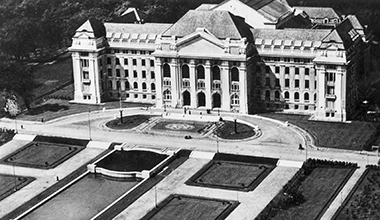 Történelem napról napra - Debrecen 1956. október 24., szerda, Budapest és a nagyvilág - október 24.