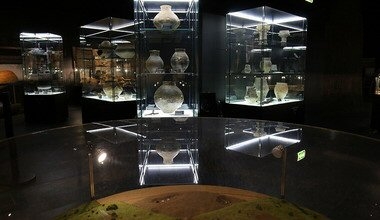 A Csillagos Ég Lakói Fejezetek a temetkezés és a halotti kultusz történetéből Déri Múzeum